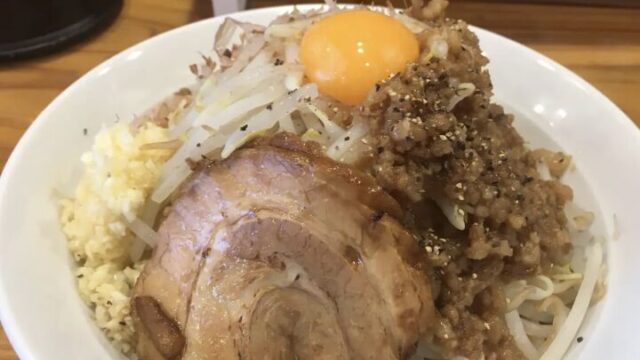 【2026年最新版】大阪ミナミで食べる二郎系ラーメン完全ガイド｜心斎橋・難波・日本橋で“ガッツリ系”に挑戦するならここ！