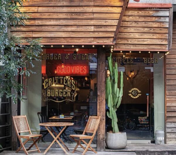 CRITTERS BURGER