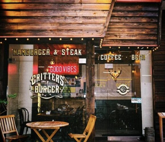 CRITTERS BURGER｜アメ村近くで楽しむ本格ハンバーガー